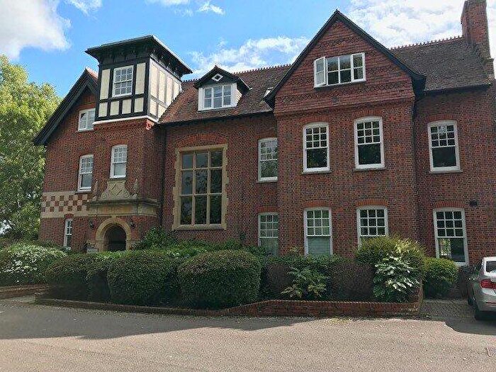 2 Bedroom Apartment To Rent In The Street, Mortimer, Reading, Berkshire, RG7