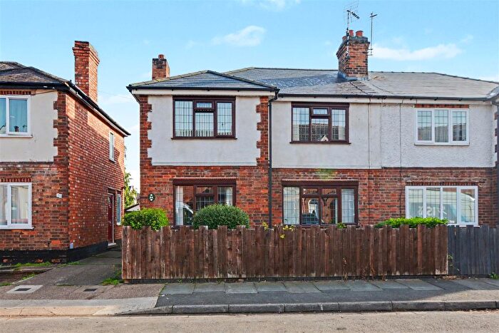 3 Bedroom Semi-detached House For Sale In Hawthorne Avenue, Long Eaton, NG10