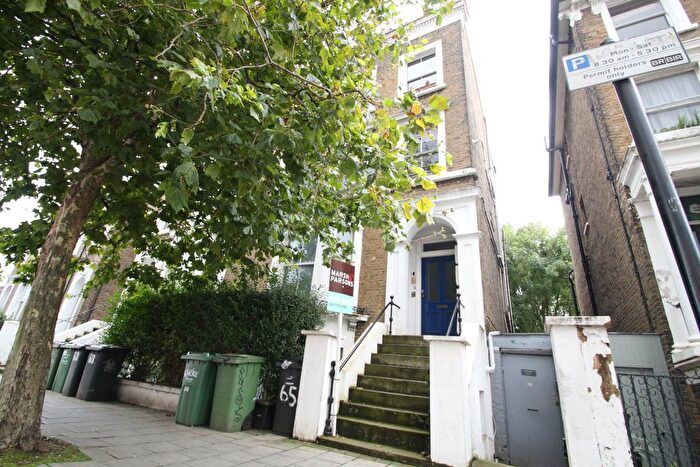 2 Bedroom Flat To Rent In Acre Lane, London, SW2