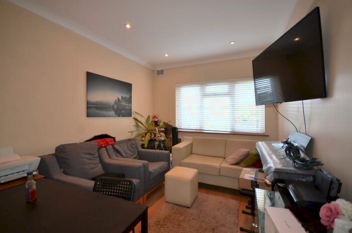 2 Bedroom Flat To Rent In Bridge Road, Wembley, Middlesex, HA9
