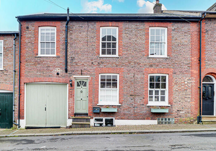 4 Bedroom Terraced House For Sale In Albert Street, Markyate, AL3