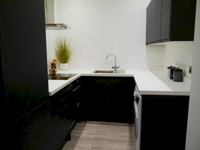 1 Bedroom Flat To Rent In Calder House, Bridge End, Brighouse, HD6