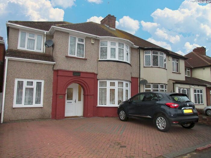 1 Bedroom Flat To Rent In Lady Margaret Road, Southall, UB1