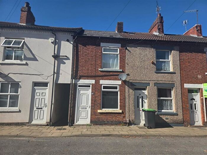 1 Bedroom Terraced House For Sale In West Terrace, Hucknall, Nottingham, NG15