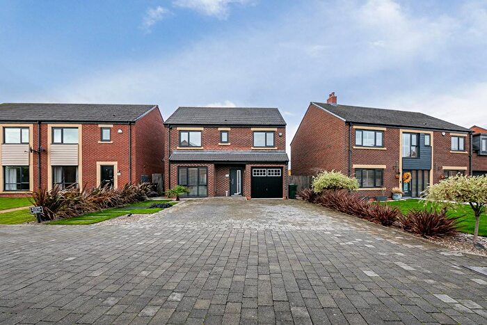 4 Bedroom Detached House For Sale In Merlay Court, Moorfields, NE12