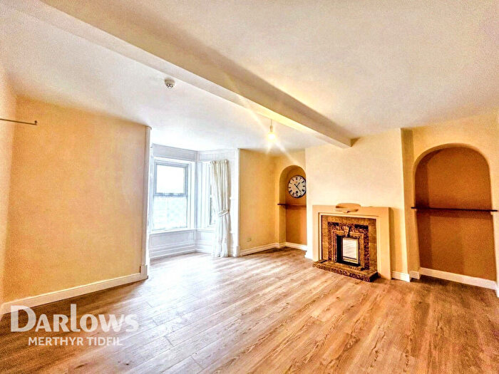 1 Bedroom Flat To Rent In Dyffryn Road, Pontypridd, CF37