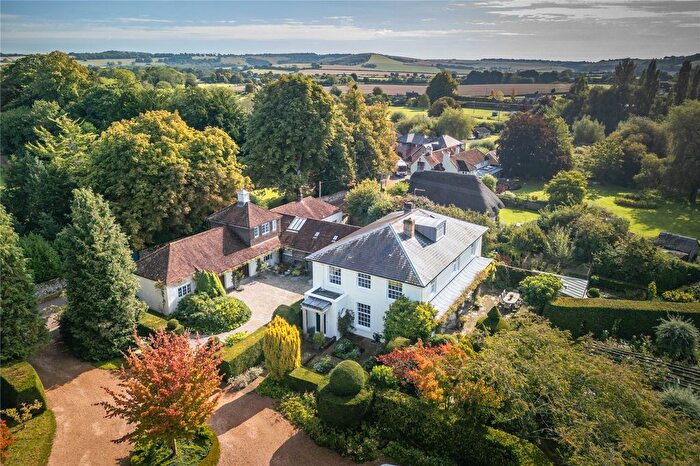 8 Bedroom Detached House For Sale In Beacon Hill Lane, Exton, Southampton, Hampshire, SO32