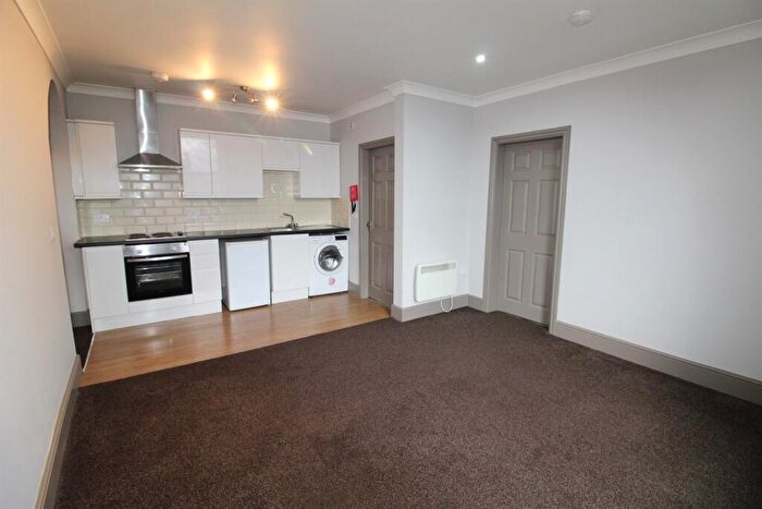 2 Bedroom Apartment To Rent In Flat, Church Lane Pudsey, LS28