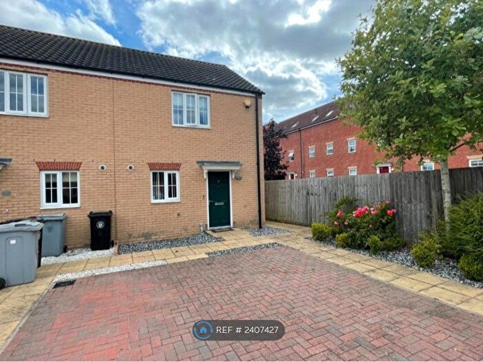 2 Bedroom Semi-Detached House To Rent In Ascot Close, Bourne, PE10