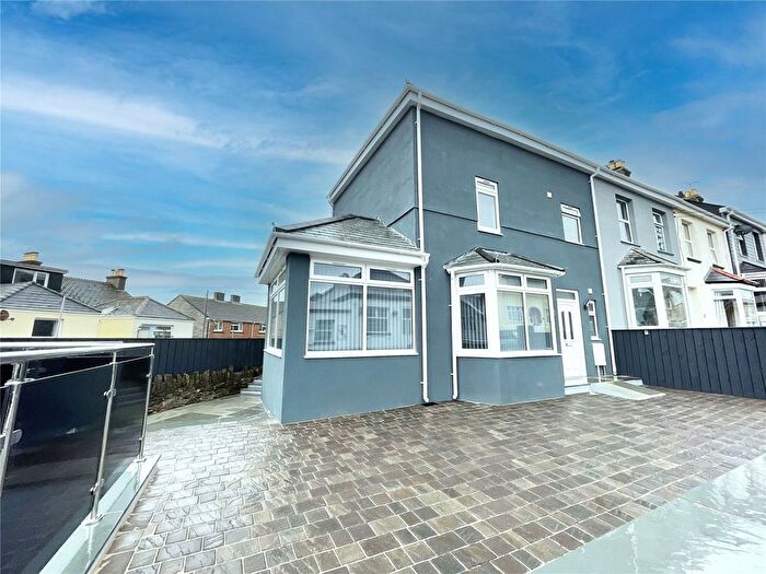 5 Bedroom End Of Terrace House To Rent In York Road, Torpoint, Cornwall, PL11