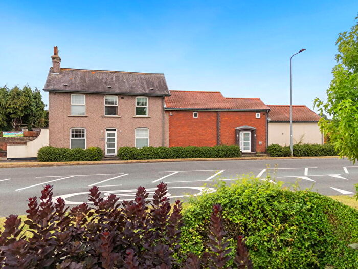 3 Bedroom Detached House For Sale In Wetherby, Deighton Bar, LS22