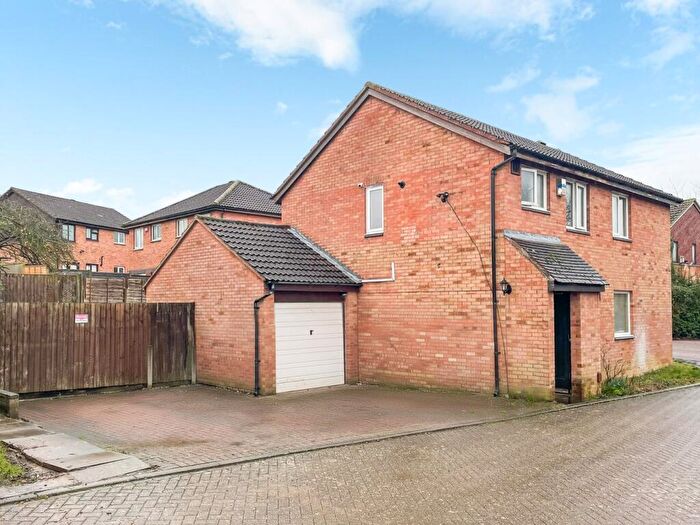 2 Bedroom Semi Detached House For Sale In Bingham Close, Emerson Valley, Milton Keynes, MK4