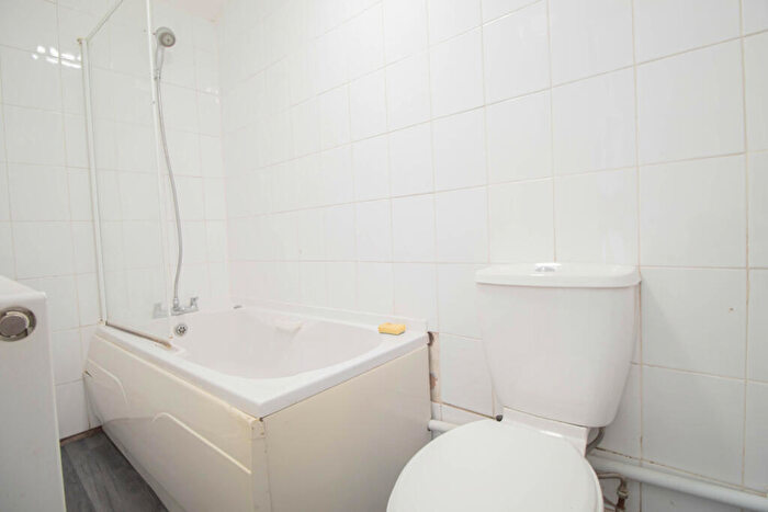 1 Bedroom Flat To Rent In Flat A Granville Street, HU3