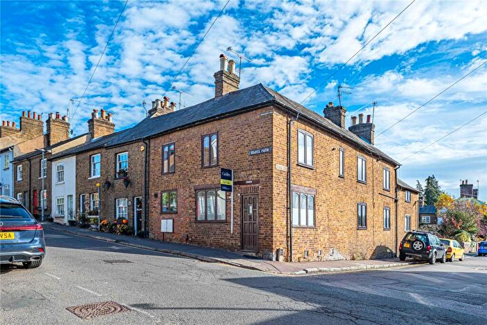 2 Bedroom End Of Terrace House For Sale In Gravel Path, Berkhamsted, Hertfordshire, HP4