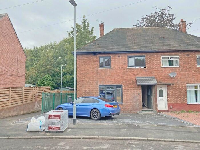 3 Bedroom Semi-Detached House To Rent In Heming Place, Stoke On Trent, ST2