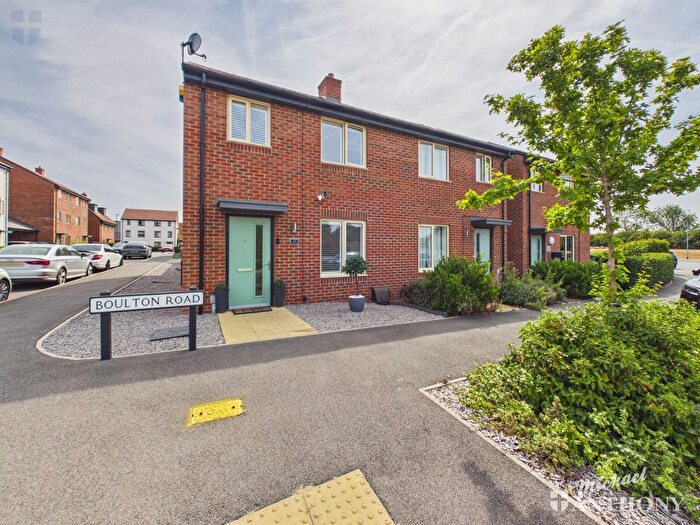 2 Bedroom Semi Detached House For Sale In Boulton Road, Weston Turville, Aylesbury, Buckinghamshire, HP22