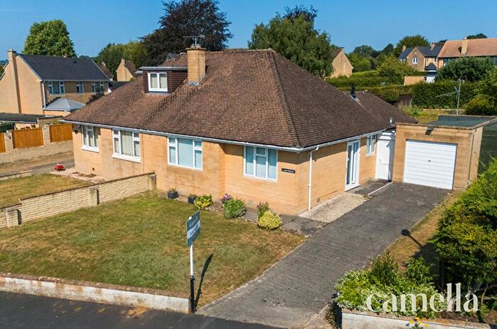2 Bedroom House For Sale In Morris Lane, Bath, BA1