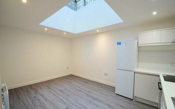 1 Bedroom Flat To Rent In Bournemouth, BH1