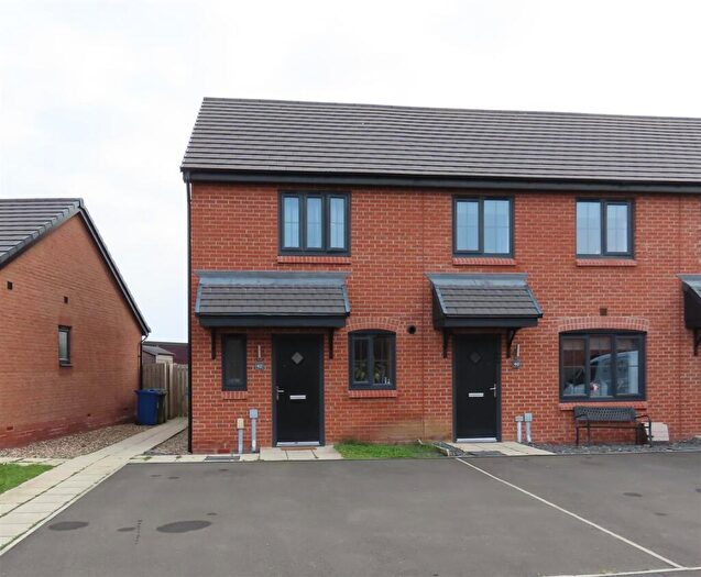 2 Bedroom Semi-Detached House For Sale In Turnberry Avenue, Blyth, NE24