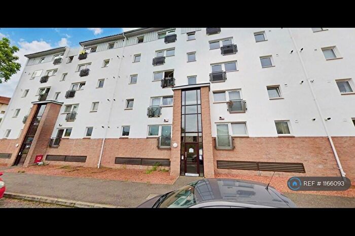 2 Bedroom Flat To Rent In Curle Street, Glasgow, G14