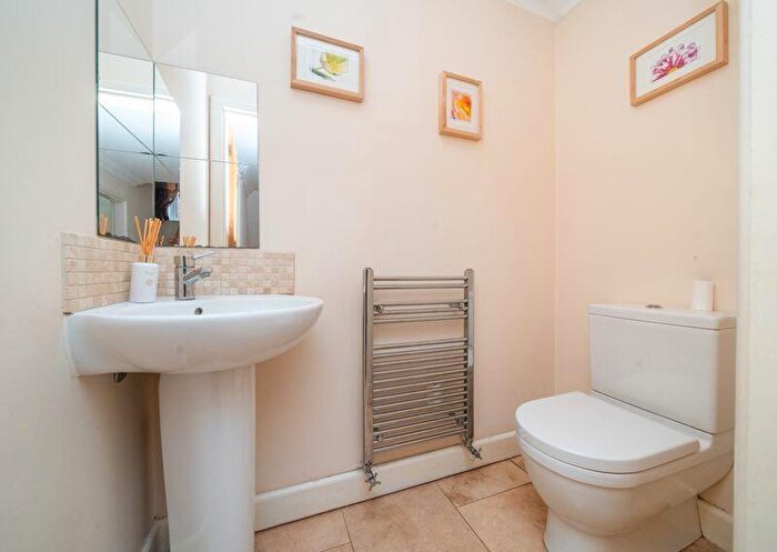 5 Bedroom Detached House To Rent In Leys Close, Pedmore, DY9