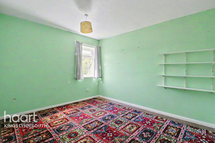 2 Bedroom Semi-Detached Bungalow For Sale In Woodgate Way, King's Lynn, PE31