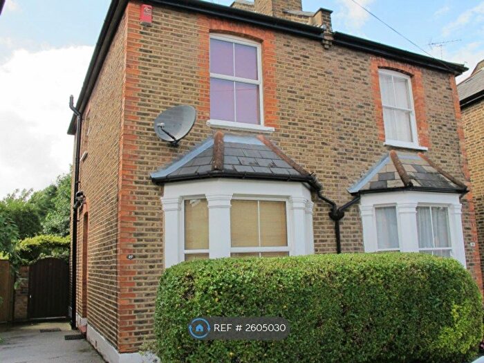 2 Bedroom Semi-Detached House To Rent In Linden Crescent, Kingston Upon Thames, KT1