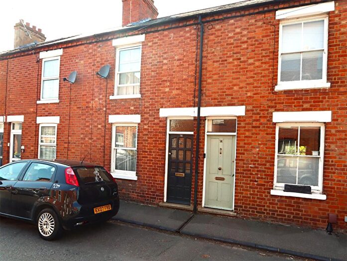 3 Bedroom Terraced House For Sale In Coronation Road, Stony Stratford, Buckinghamshire, MK11