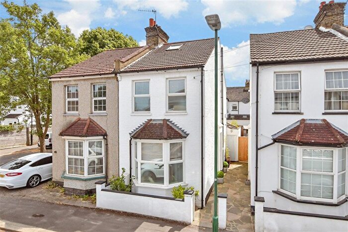 3 Bedroom Semi-Detached House For Sale In Clarence Road, Sutton, Surrey, SM1