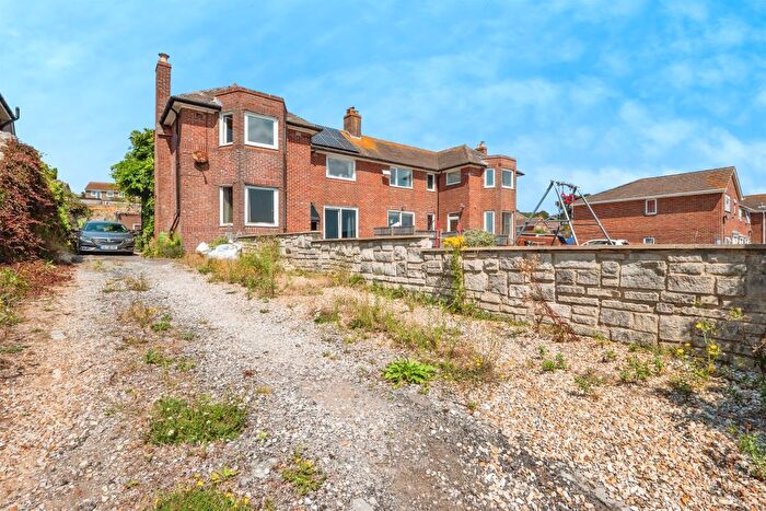 4 Bedroom Semi-Detached House For Sale In Buxton Road, Weymouth, DT4