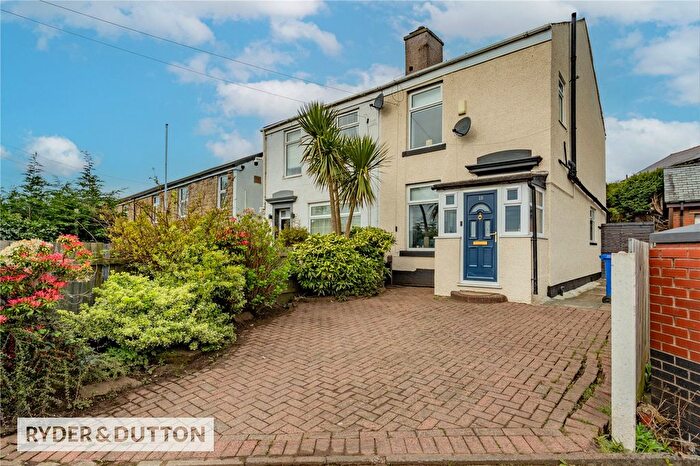 2 Bedroom Semi Detached House For Sale In Nook Side, Skye, Rochdale, Greater Manchester, OL12