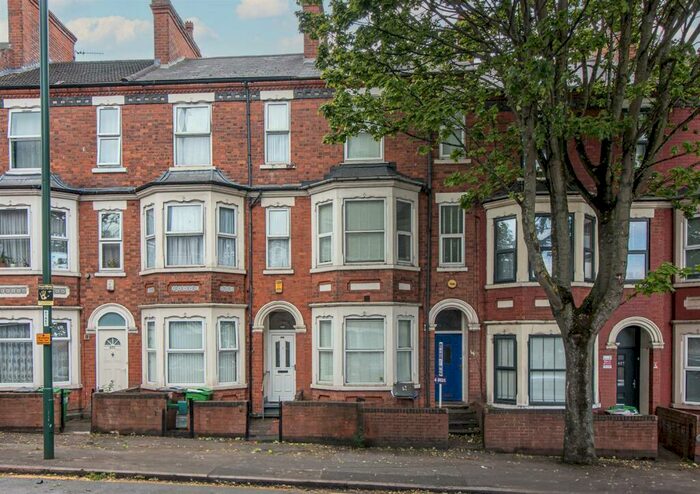 6 Bedroom Terraced House To Rent In Alfreton Road, Radford, Nottingham, NG7
