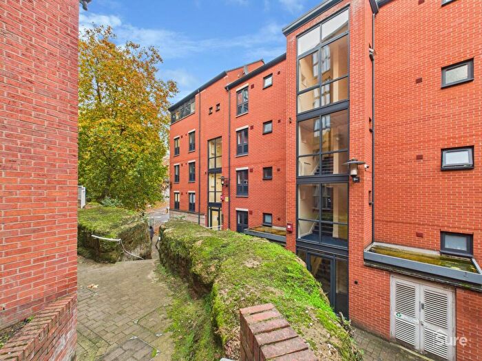 1 Bedroom Apartment To Rent In Chardlace Walk, Nottingham, NG1