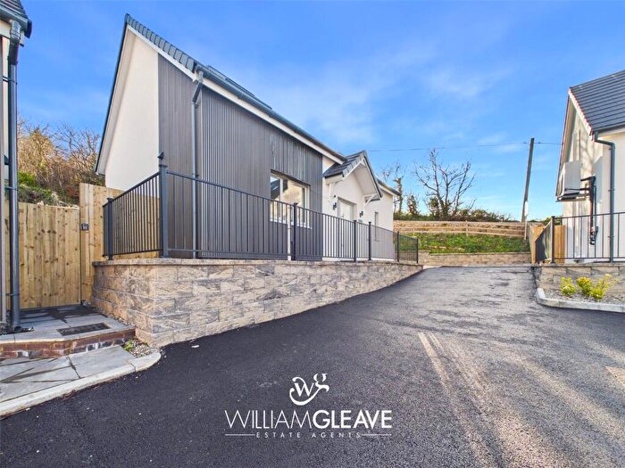 2 Bedroom Detached Bungalow For Sale In Coed-y-Scubor, Llanddulas, Abergele, Conwy, LL22