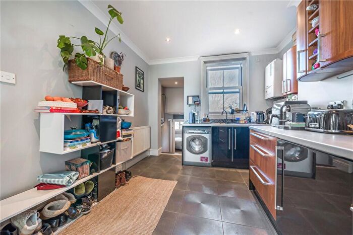 1 Bedroom Apartment For Sale In Lower Road, London, SE16