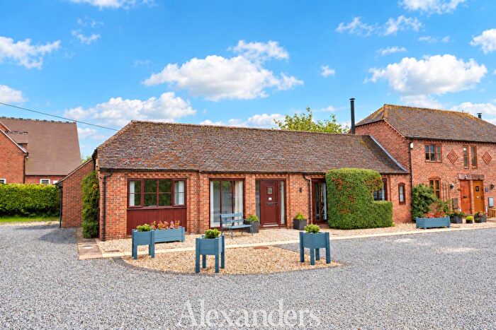 2 Bedroom Semi-Detached Bungalow For Sale In Main Street, Congerstone, CV13