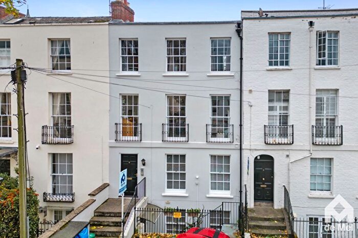 2 Bedroom Flat For Sale In Jenner Walk, Cheltenham, Gloucestershire, GL50