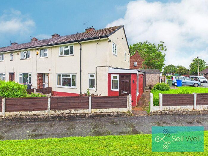 3 Bedroom End Of Terrace House For Sale In Ridyard Street, Little Hulton, Manchester, M38