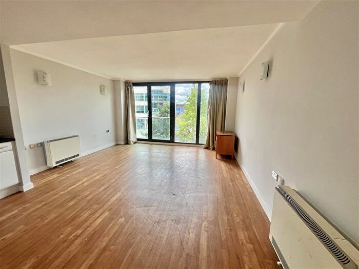 1 Bedroom Apartment To Rent In Belward Street, Nottingham, NG1