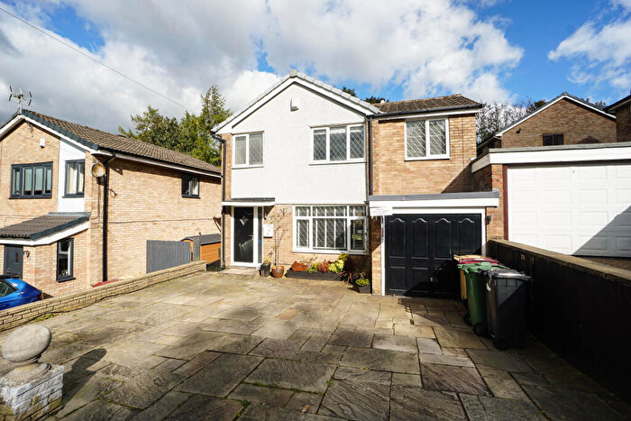 4 Bedroom Detached House To Rent In Meriden Grove, Lostock, Bolton, BL6