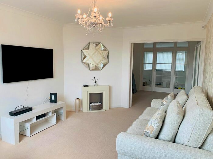 3 Bedroom Semi-Detached House To Rent In Rydal Avenue, Loughborough, Leicestershire, LE11