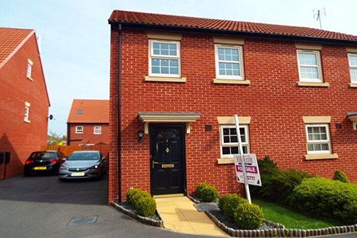 2 Bedroom Semi-Detached House To Rent In Windmill Close, Sutton-In-Ashfield, NG17