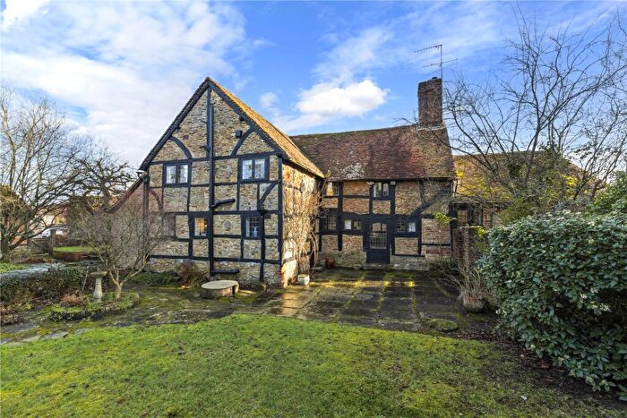 3 Bedroom Detached House For Sale In Lower Eashing, Godalming, Surrey, GU7