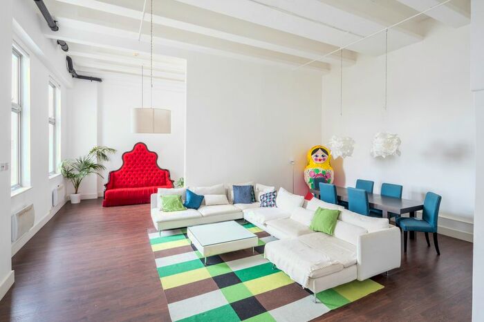 2 Bedroom Flat To Rent In The Piper Building, Peterborough Road, Fulham, London, SW6