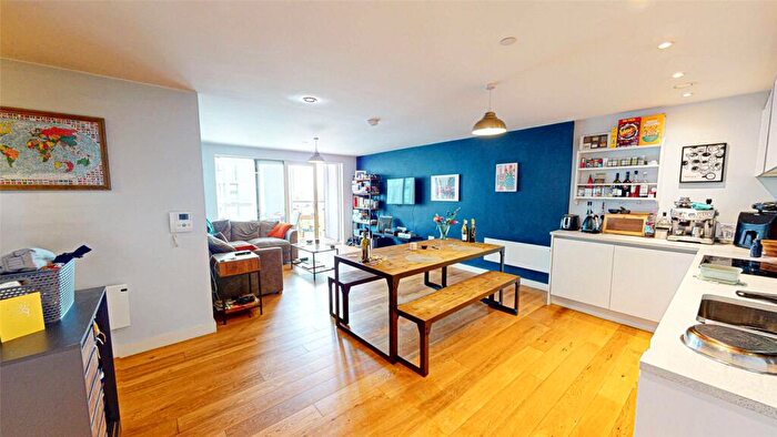 2 Bedroom Apartment For Sale In Hatbox, Munday Street, Manchester, M4
