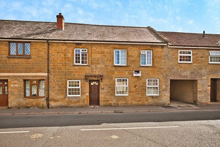 4 Bedroom Terraced House For Sale In West Street, Stoke-Sub-Hamdon, Somerset, TA14