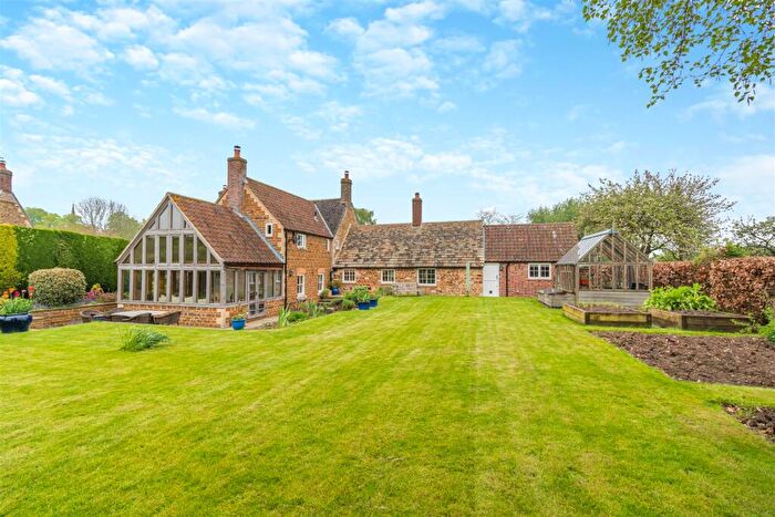 4 Bedroom Character Property For Sale In Orchard Close, Egleton, Rutland, LE15