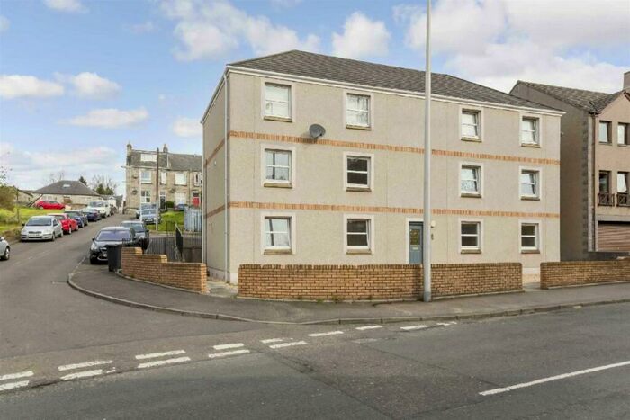 2 Bedroom Flat To Rent In Broomhead Drive, Dunfermline, KY12