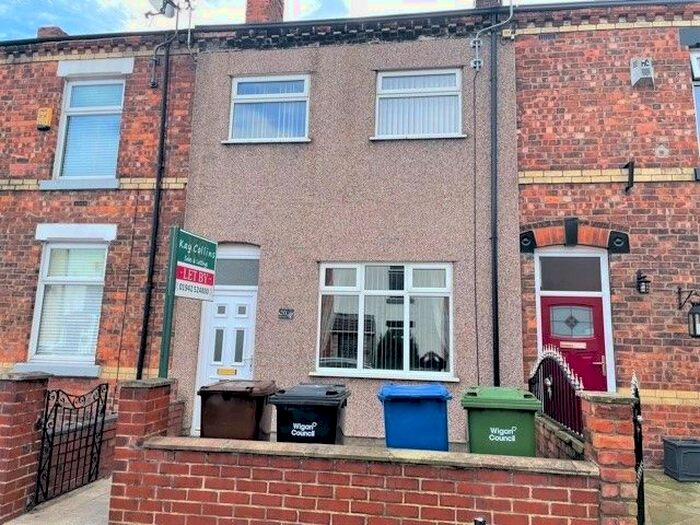 2 Bedroom Terraced House To Rent In Vine Street, Whelley, WN1