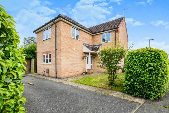 4 Bedroom Detached House For Sale In West End Road, Laughton, Gainsborough, DN21